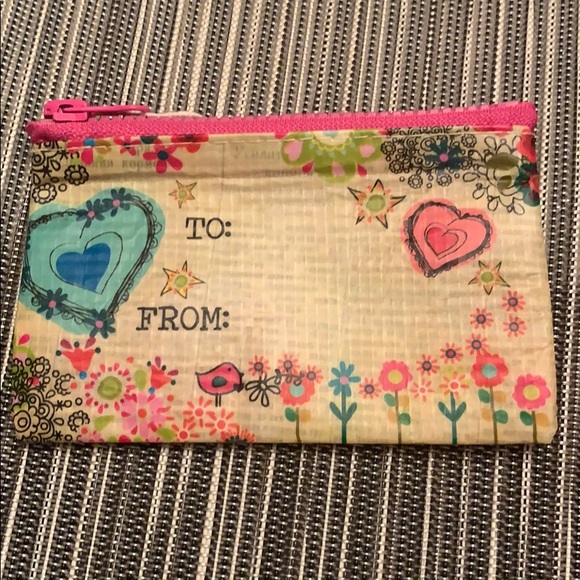 Recycled zip pouch coin purse - Picture 2 of 2